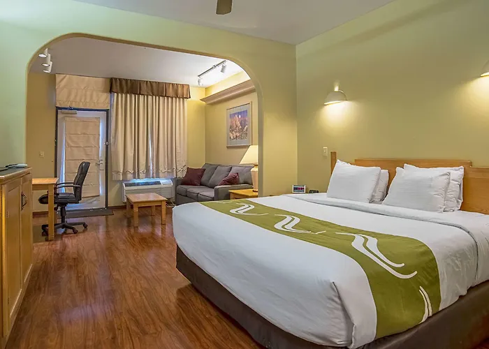 Quality & Phoenix Nw - Sun Hotel 3*
