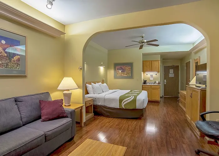 Hotel Quality & Phoenix Nw - Sun