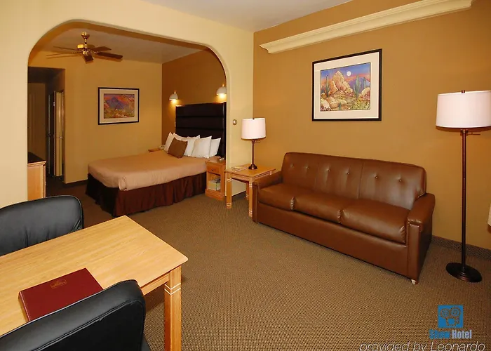Quality & Phoenix Nw - Sun Hotel Youngtown
